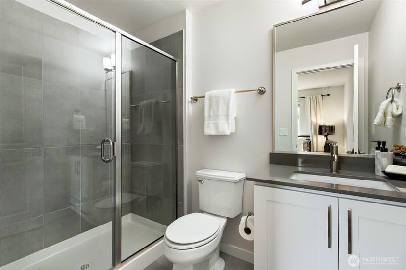 Property photo for 1429 8th Avenue NE #8, Issaquah photo 34