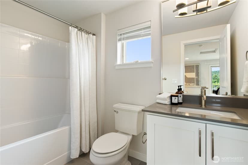 Property photo for 1429 8th Avenue NE #8, Issaquah photo 28
