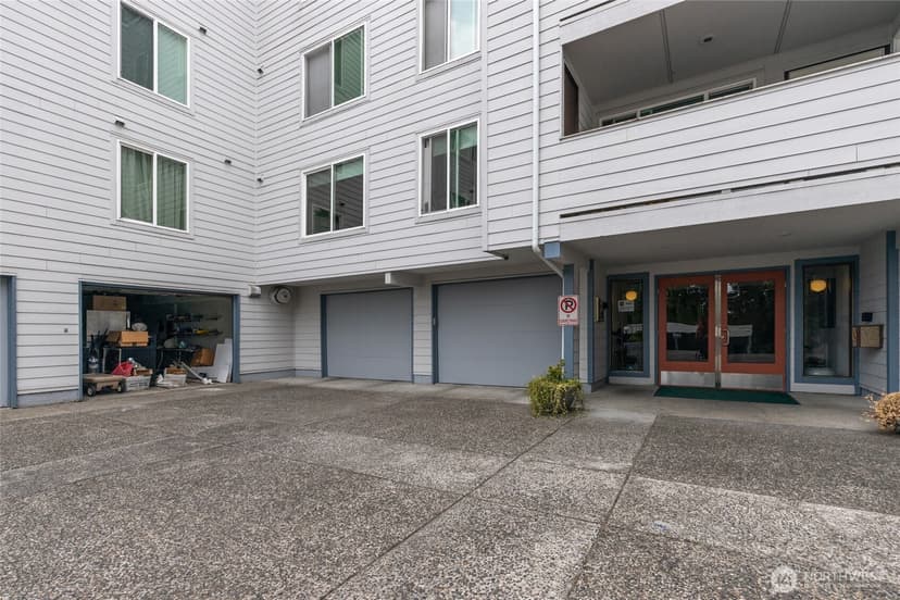 Property photo for 17417 Ashworth Avenue N #202, Shoreline photo 25