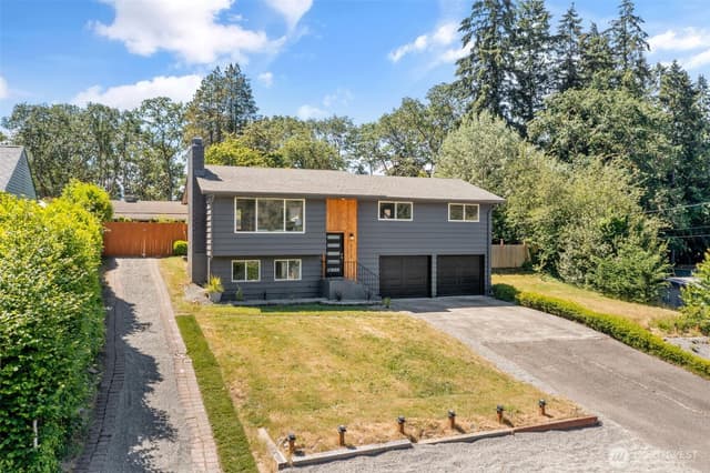Property photo for 8712 Wildwood Avenue SW, Lakewood