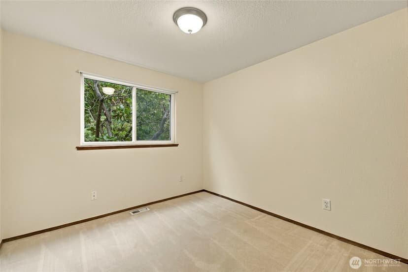 Property photo for 8905 62nd Drive NE, Marysville photo 25