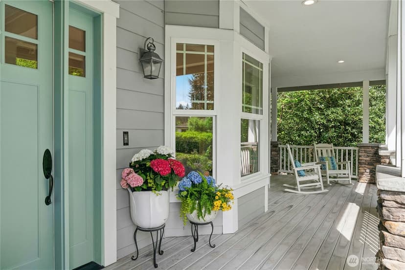 Property photo for 10806 SE 16th Street, Bellevue photo 13