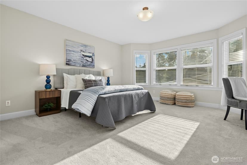 Property photo for 10806 SE 16th Street, Bellevue photo 34