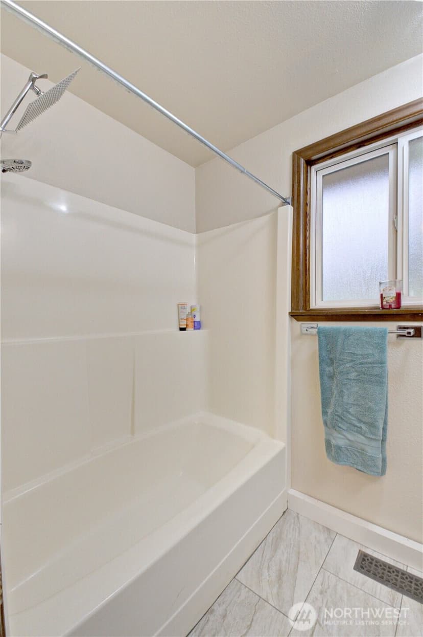 Property photo for 13103 7th Avenue Ct E, Parkland photo 14