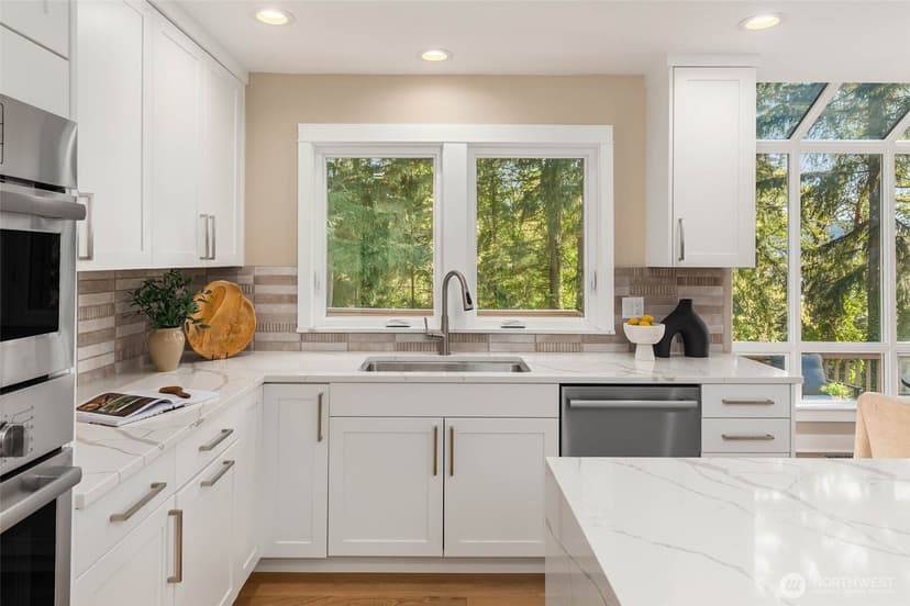 Property photo for 19221 SE 25th Street, Sammamish photo 10