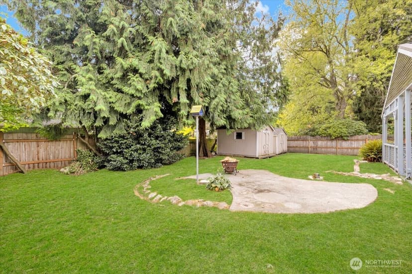 Property photo for 8602 Maple Lane, Edmonds photo 37