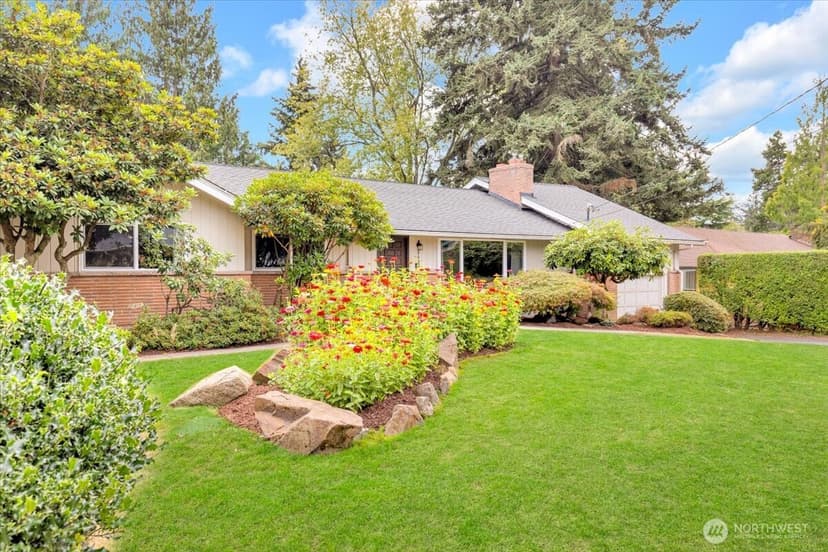 Property photo for 8602 Maple Lane, Edmonds photo 40