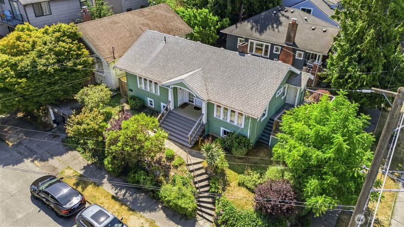 Property photo for 303 N 64th Street, Seattle photo 3