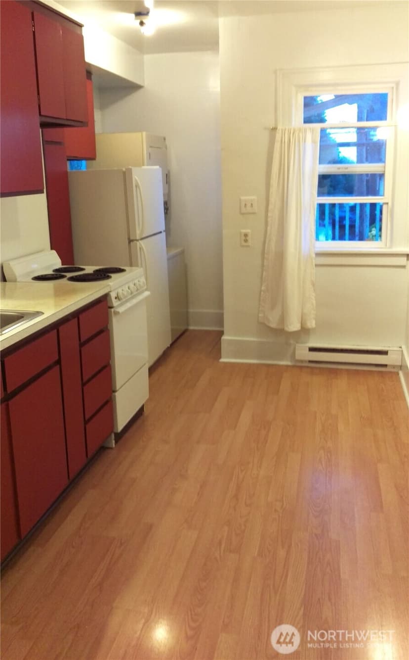 Property photo for 303 N 64th Street, Seattle photo 14
