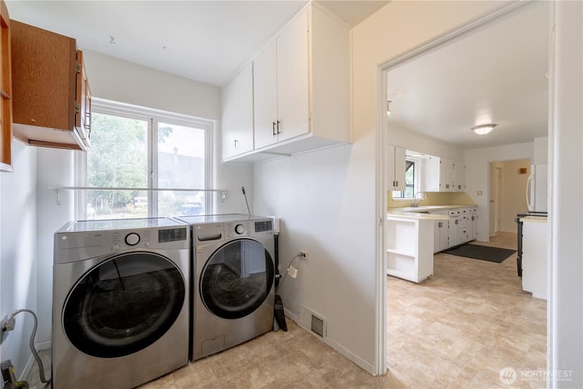 Property photo for 648 Smith Street, Monroe photo 17