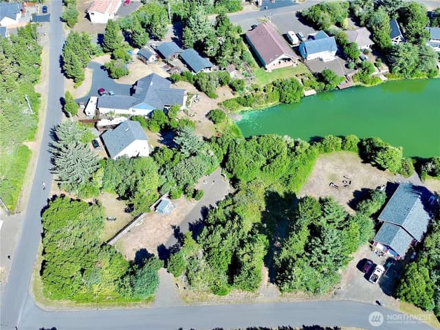 Property photo for 362 King Cyrus Loop SW, Ocean Shores photo 5