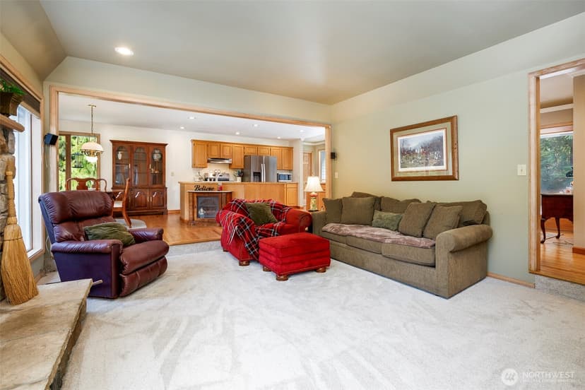 Property photo for 15526 NE 155th Street, Woodinville photo 8