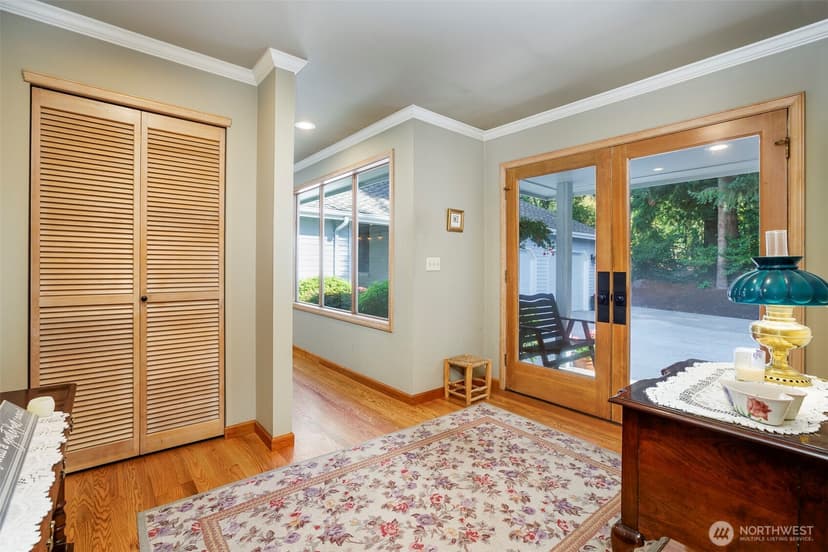 Property photo for 15526 NE 155th Street, Woodinville photo 4