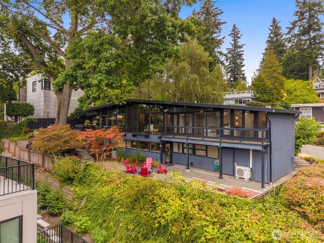 Property photo for 3515 72nd Avenue SE, Mercer Island photo 3