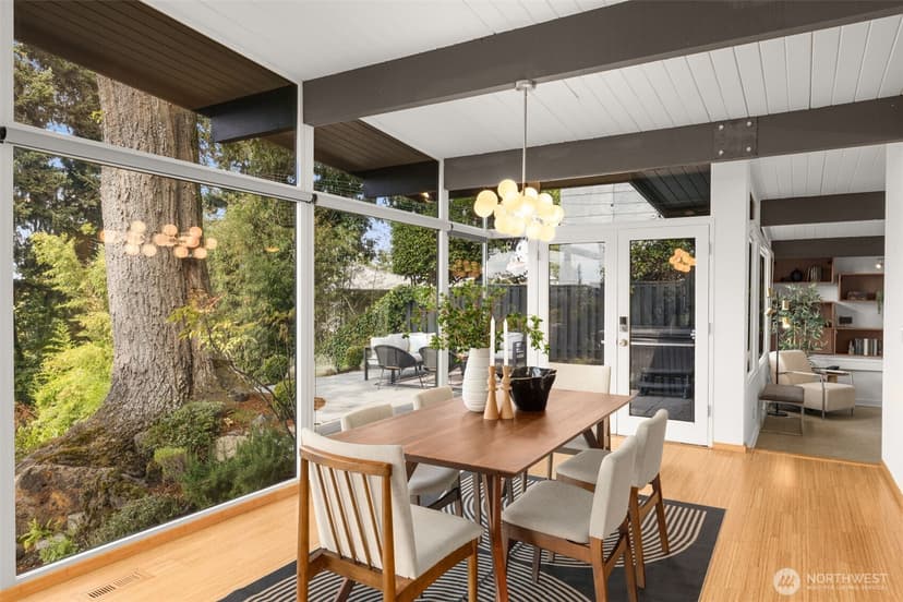 Property photo for 3515 72nd Avenue SE, Mercer Island photo 4