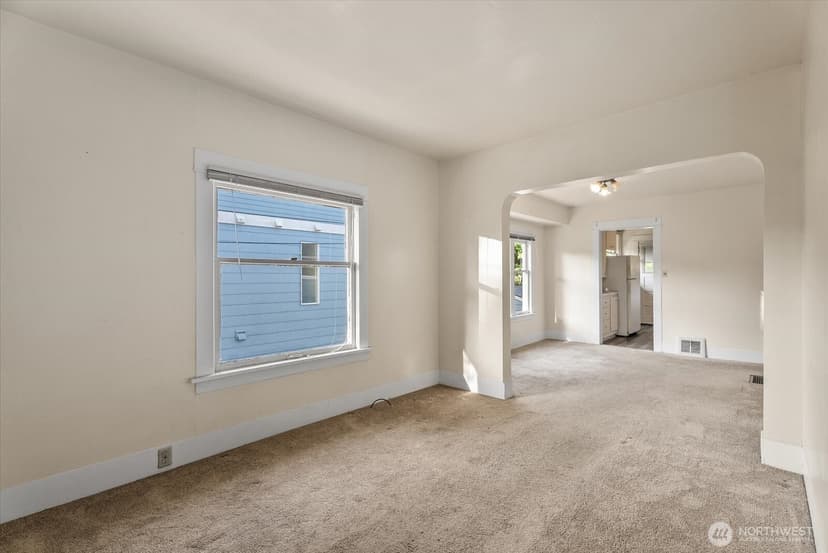 Property photo for 6533 5th Avenue NW, Seattle photo 9