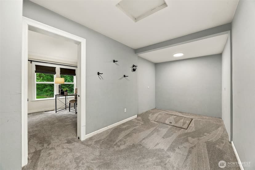 Property photo for 32060 56th Avenue S, Auburn photo 21