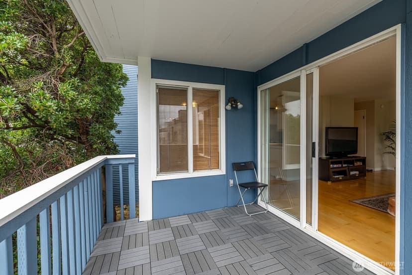 Property photo for 1214 Taylor Avenue N #201, Seattle photo 23