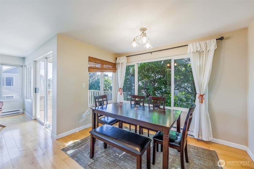 Property photo for 1214 Taylor Avenue N #201, Seattle photo 10