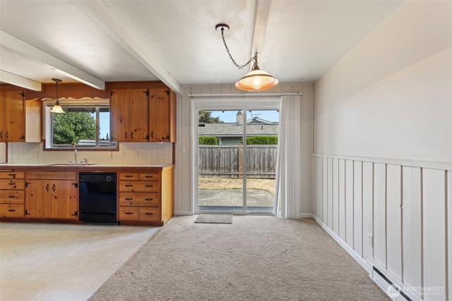 Property photo for 8821 52nd Drive NE, Marysville photo 4