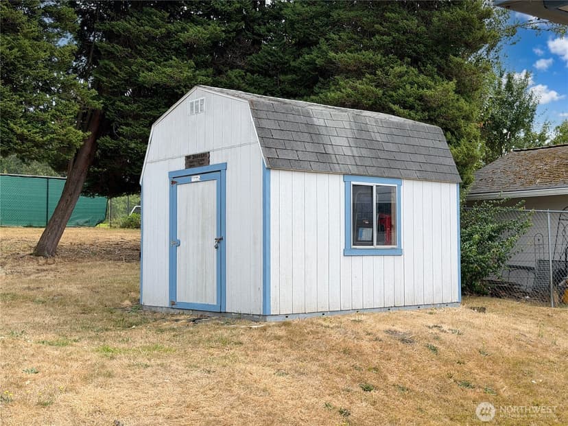 Property photo for 5029 West View Drive, Everett photo 17