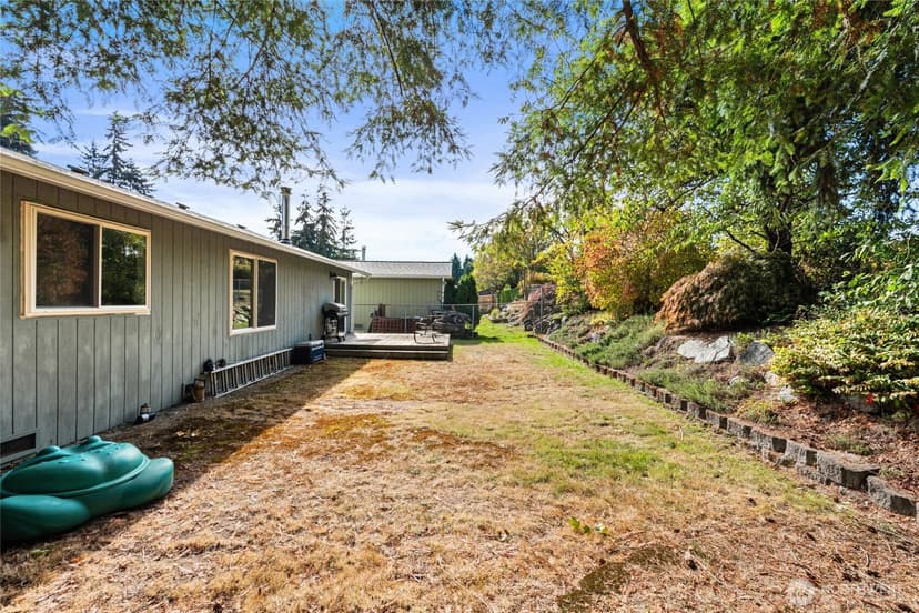 Property photo for 12330 46th Drive SE, Everett photo 27