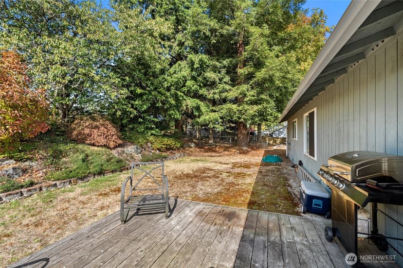 Property photo for 12330 46th Drive SE, Everett photo 28