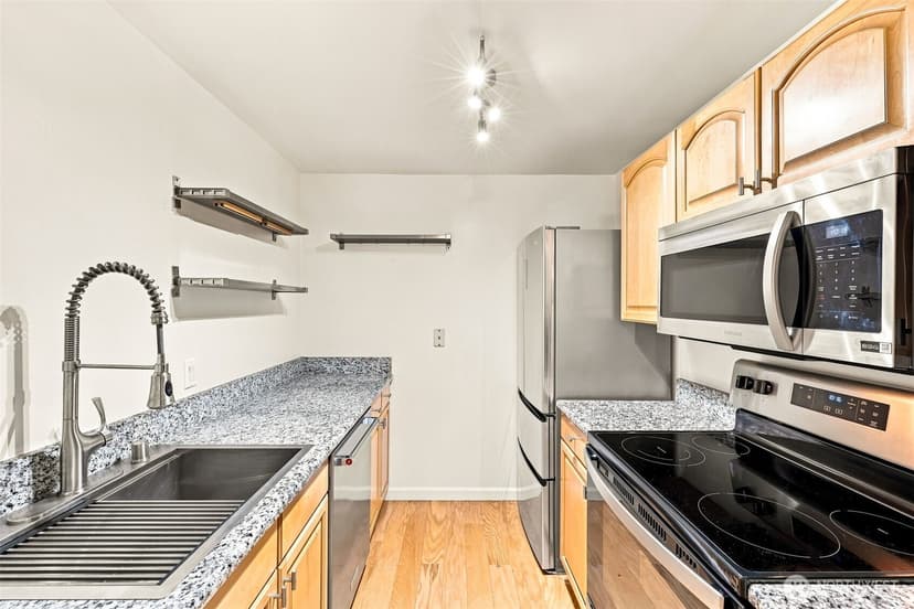 Property photo for 612 Prospect Street #1, Seattle photo 8