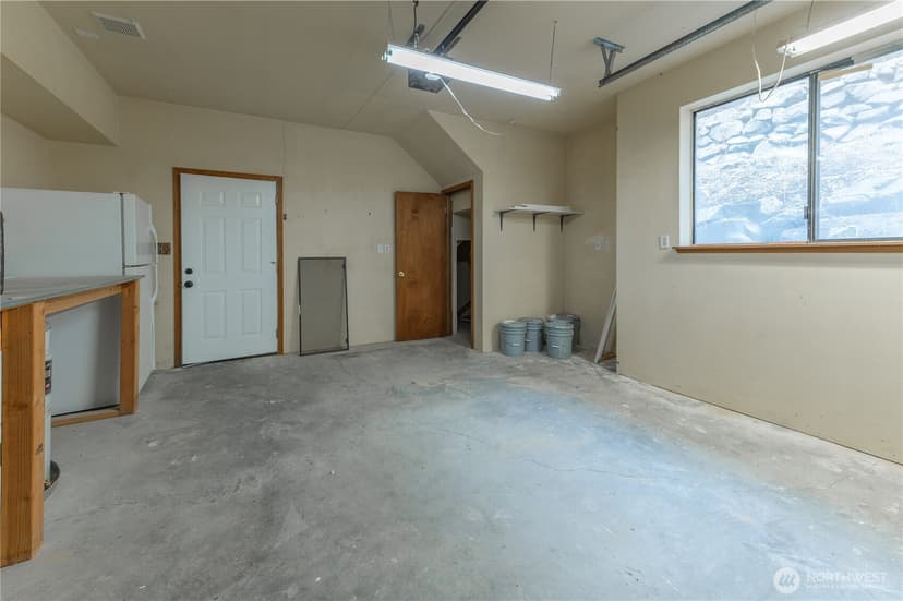 Property photo for 3624 Nassau Avenue NE, Tacoma photo 24