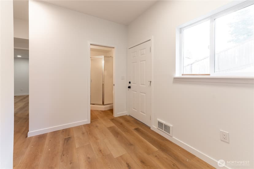 Property photo for 3624 Nassau Avenue NE, Tacoma photo 17