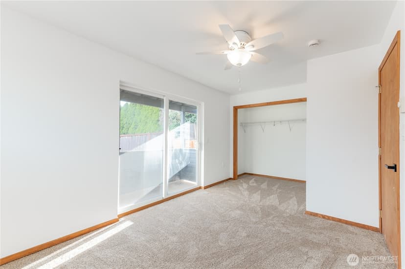 Property photo for 3624 Nassau Avenue NE, Tacoma photo 19