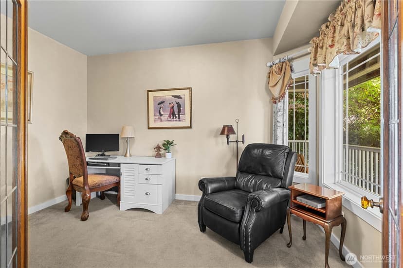 Property photo for 3616 Tahoma Place W, University Place photo 14