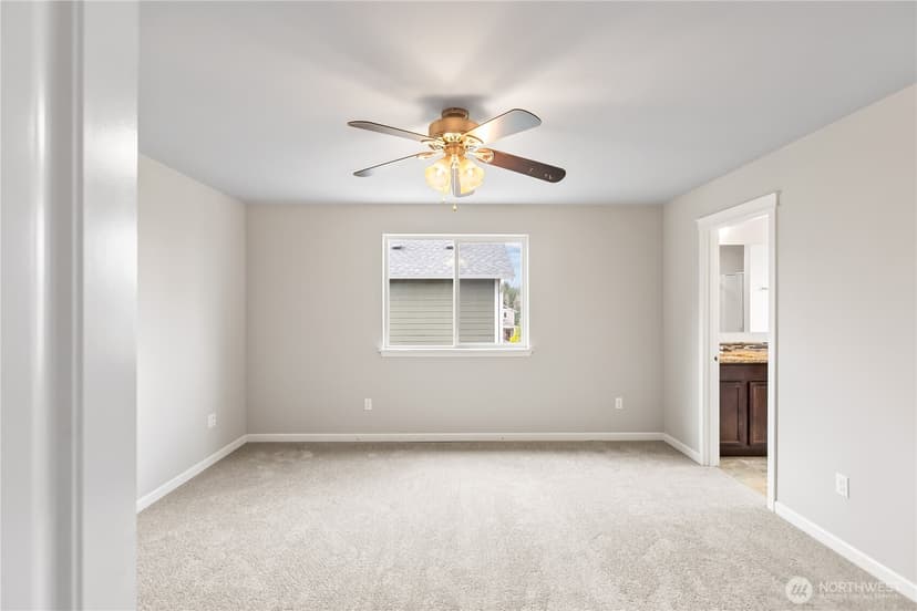 Property photo for 3833 Westar Avenue SW, Bremerton photo 15