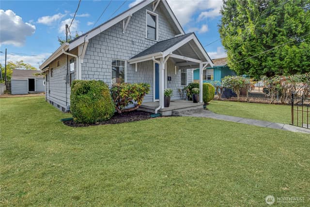 Property photo for 3517 S Madison St, Tacoma photo 2