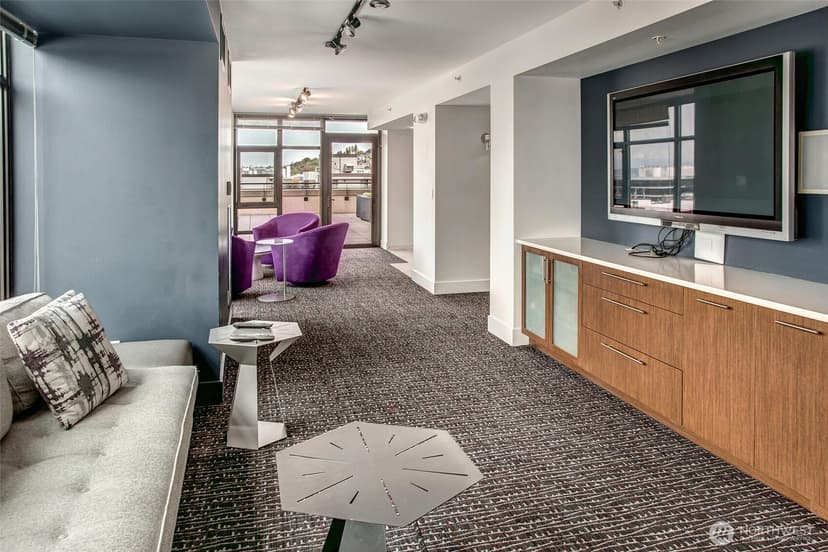 Property photo for 2911 2nd Avenue #902, Seattle photo 34