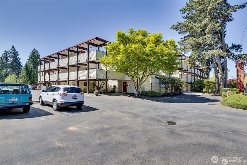 Property photo for 8516 196th Street SW #105, Edmonds photo 40