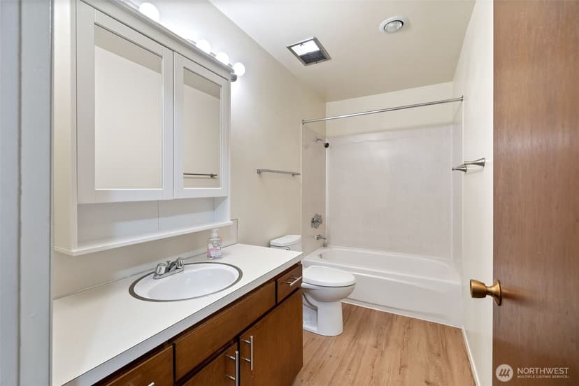 Property photo for 8516 196th Street SW #105, Edmonds photo 17