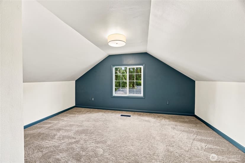 Property photo for 2803 9th Street SW, Puyallup photo 15