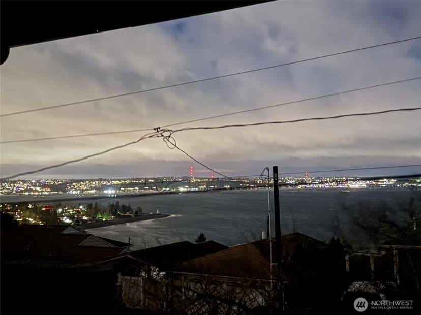 Property photo for 6121 Madrona Drive NE, Tacoma photo 38