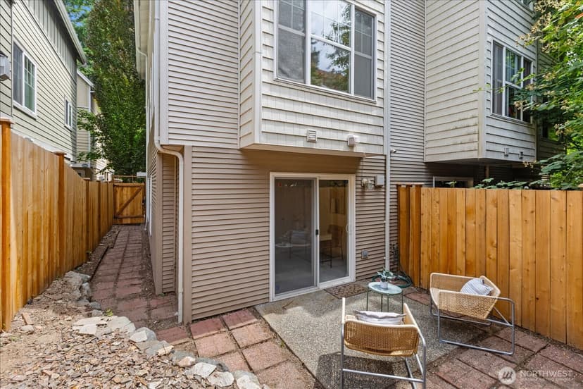 Property photo for 13716 Midvale Avenue N #C, Seattle photo 29