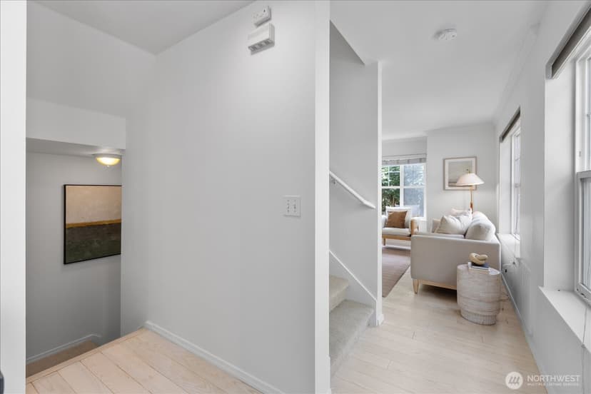 Property photo for 13716 Midvale Avenue N #C, Seattle photo 9