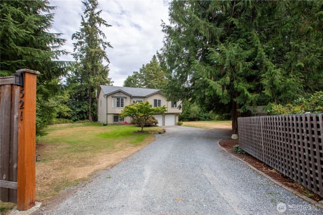 Property photo for 521 208th Avenue E, Bonney Lake photo 3