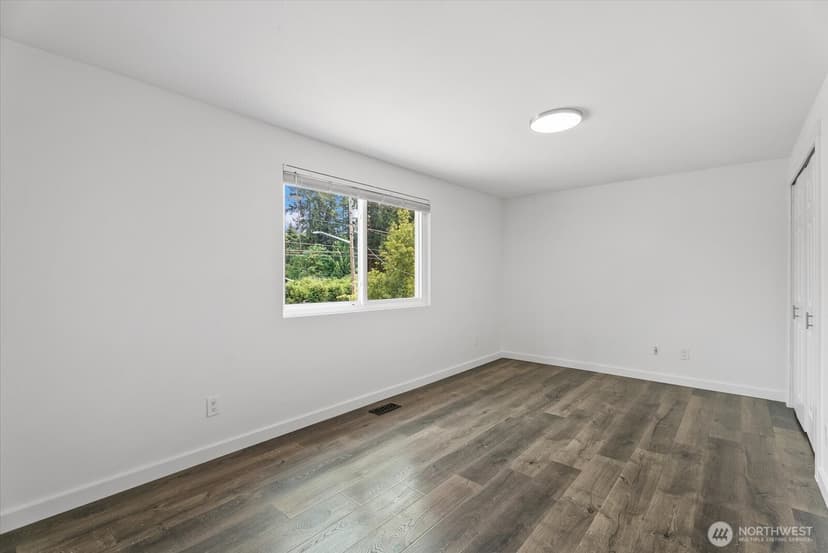 Property photo for 12808 Military Road E, Puyallup photo 13