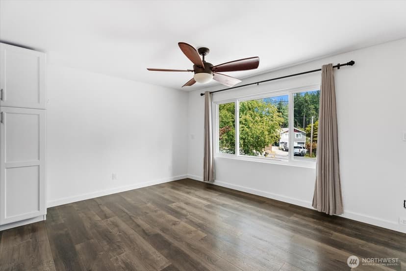 Property photo for 12808 Military Road E, Puyallup photo 7