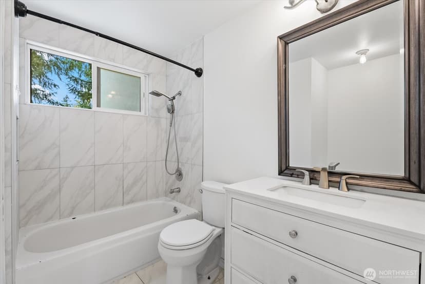 Property photo for 12808 Military Road E, Puyallup photo 12