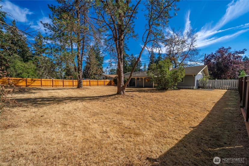 Property photo for 14926 11th Avenue Ct E, Tacoma photo 34