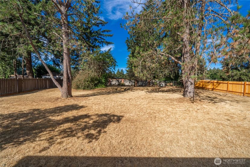 Property photo for 14926 11th Avenue Ct E, Tacoma photo 29