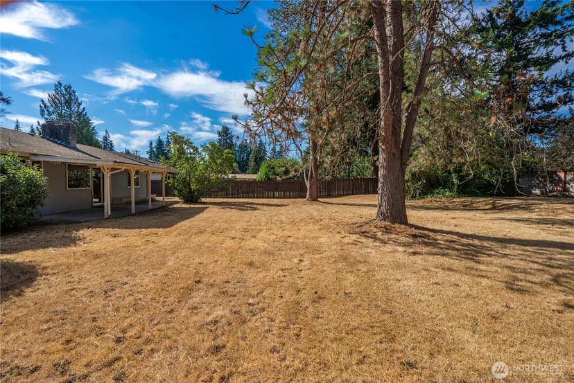 Property photo for 14926 11th Avenue Ct E, Tacoma photo 33