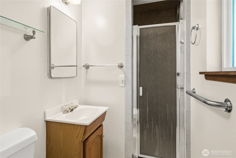 Property photo for 14926 11th Avenue Ct E, Tacoma photo 22