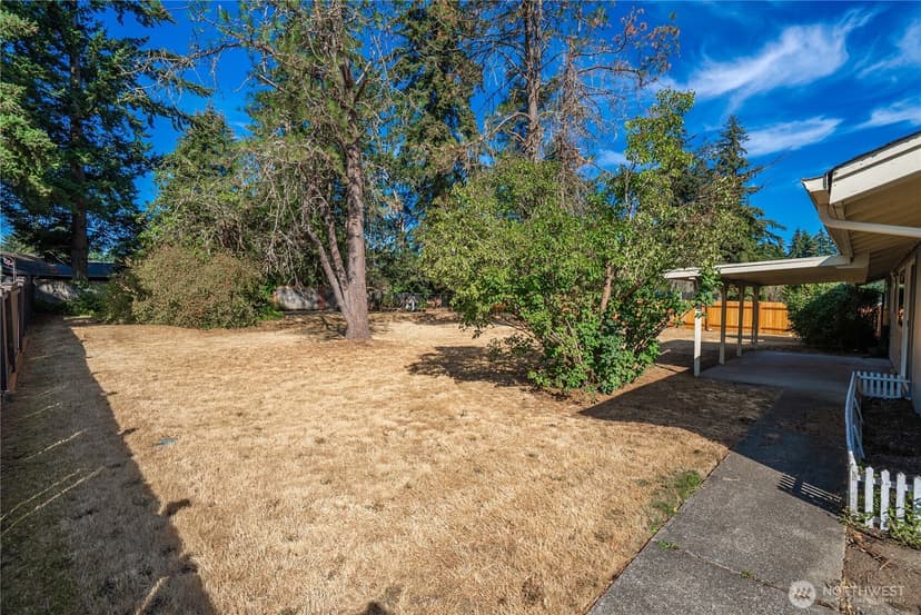 Property photo for 14926 11th Avenue Ct E, Tacoma photo 25